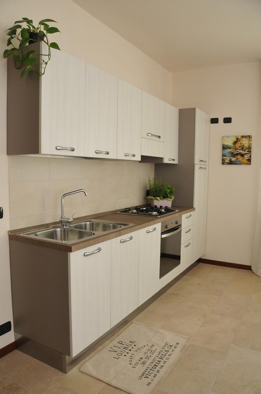 Appartamento Lago Peschiera del Garda Room photo
